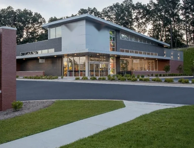 Commercial Roofing for Retail and Restaurant Chains in Bridgeport, CT Commercial Roofing for Retail and Restaurant Chains in Bridgeport, CT