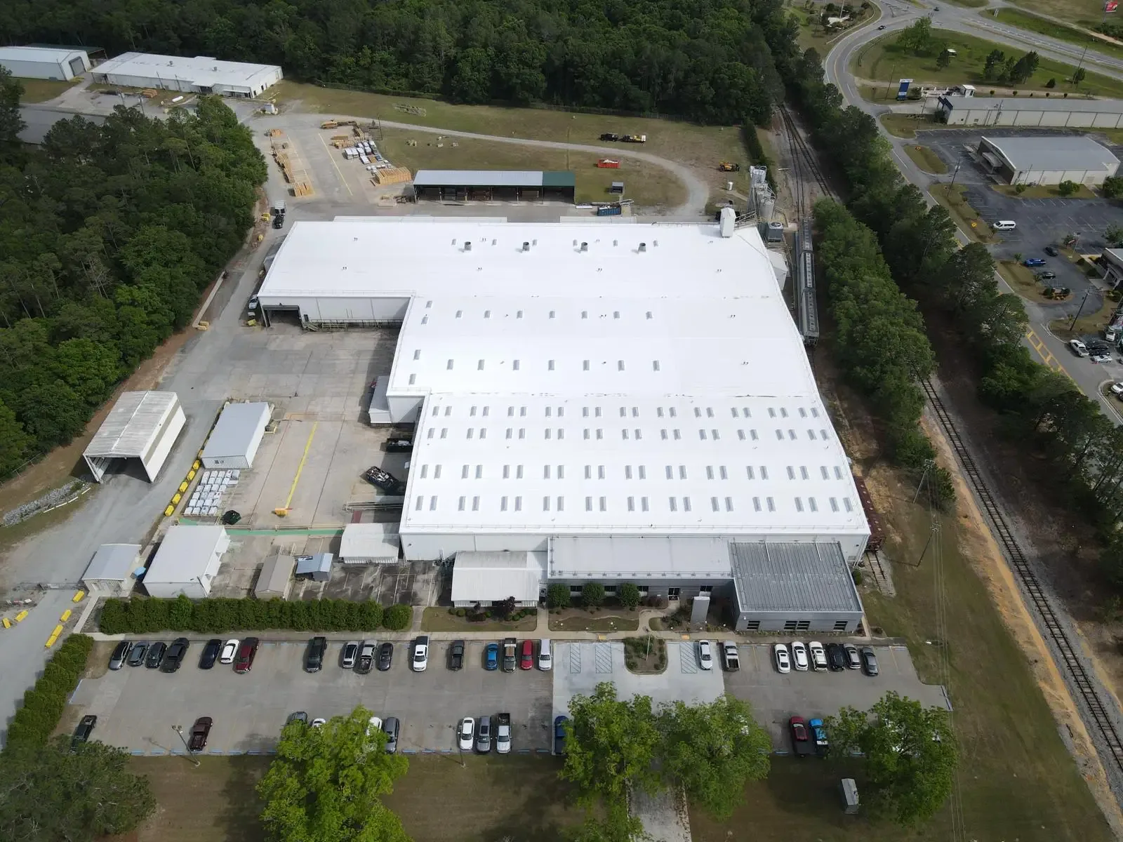 Holcim Elevate Commercial Roofing in Bridgeport, CT Holcim Elevate Commercial Roofing in Bridgeport, CT