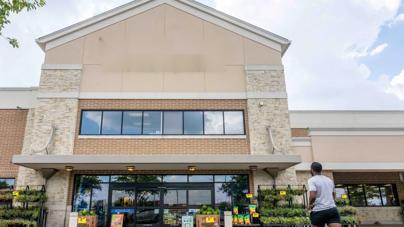 Grocery Store Roofing in Bridgeport, CT Grocery Store Roofing in Bridgeport, CT
