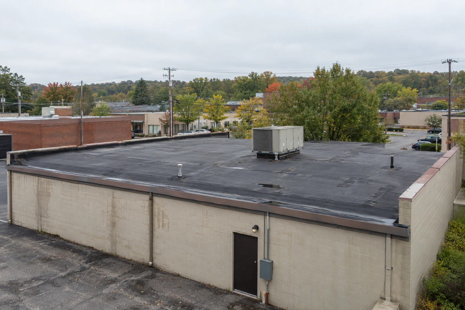 Commercial Roofing in Newtown, CT Commercial Roofing in Newtown, CT