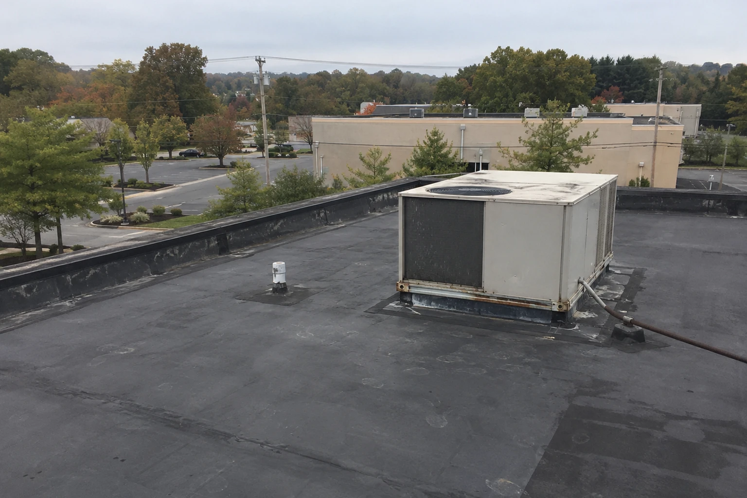 Commercial Roofing in Woodbridge, CT Commercial Roofing in Woodbridge, CT
